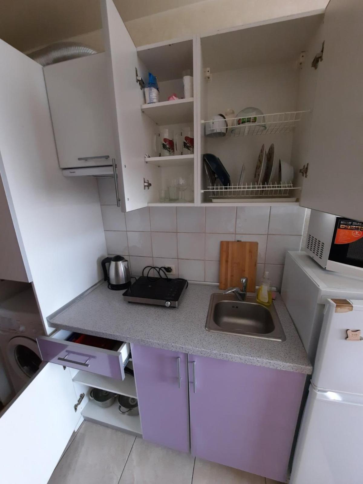 Квартира Возле Радмир Ул.Чернивецкая 5В Kharkiv Eksteriør billede